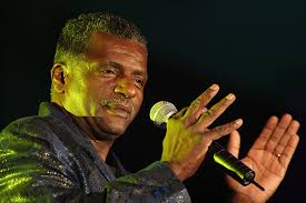 UN envoy Giandomenico Picco, who helped end the Iran-Iraq war and won  hostage releases, has died