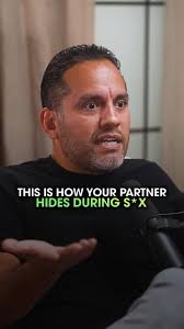 Expert nutritionist reveals weight loss is NOT about the food 🤯 🎙️  EPISODE 133 ”Childhood Trauma & Eating: Weight Loss Isn't About The Food”  with @jillianacosta_rd