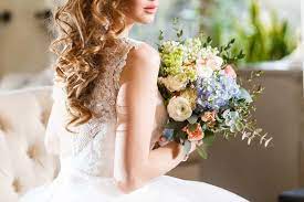 Keep in mind that prices vary depending on flower types so, how much do wedding flowers cost for each specific floral arrangement? How To Keep Your Wedding Bouquet Fresh On A Hot Summers Day Page 1 Of 0