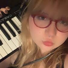 Stream losing bones by juliette