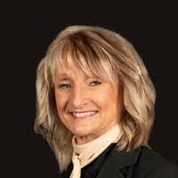 Sandy Spaulding's Instagram, Twitter & Facebook