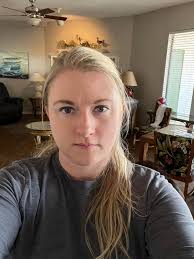 Ready for the Challenge 💪🏼 🥊 Hey, at least it's a short month 😉 Day #1  ✓ #trainlikeafighter My girl @ Shanie ♥️ #ShanieSMASH