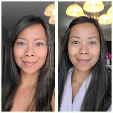 This is what my makeup routine used to look like! 🙈🙈🙈🙈To do quick  makeup, it took me at least 20 minutes, mostly because I was digging for  everything in that hot mess.