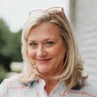 Lila Marcus's Instagram, Twitter & Facebook