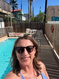 Hi I'm looking for a travel agent to greece for March 2025