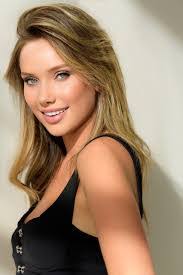 Emily Levine's Instagram, Twitter & Facebook