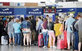 This bag is then collected at the baggage carousel in your arrival airport. Ryanair Hand And Checked Luggage Allowance Flightradars24 Co Uk