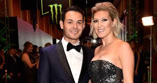Rain forced the postponement of the nascar cup series race at martinsville speedway after just 42 laps saturday night, setting up a doubleheader sunday. Photos Monster Energy Nascar Cup Series Awards Banquet Mrn