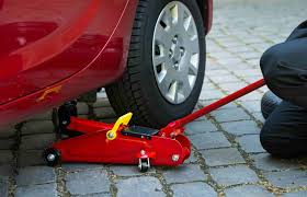 Hydraulic 4 pillar vehicle lift (414). Understanding Pneumatic And Hydraulic Lifts