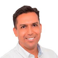 Discover Real Estate Success: Book Your Session Now!