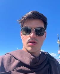 Enrique Alanis Villarreal (@enriquealanis57) • Instagram photos and videos