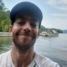 Remove if not allowed. But trying to figure out if this is a pollinator or  a humming bird or what 😂