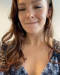 A haunted house but you're all in musical theatre #spookyscary  #happyhalloween #seasonsoflove #seasonofthewitch #rent #theatrekids  #musicaltheatre 👻🎶 #cackle #nothankyou #witchy ##musicals #halloween