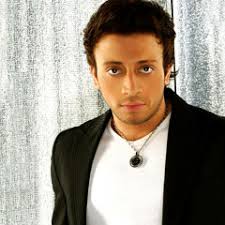 Stream مهما خدتني المُدن