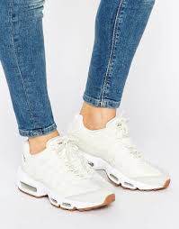 Buy It Now Nike Air Max 95 Trainers In Off White With Gum Sole Cream Air Max 95 Trainers By Nike A Breathable Suede Nike Zapatillas Deportivas Air Max 95