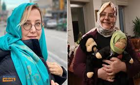Zehra zümrüt selçuk , 1979 yılında ordu 'da doğmuştur. Berna Lacin Ile Bakan Zehra Zumrut Selcuk Arasinda 18 Yas Tartismasi