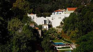 Monchique is known to have cork trees of which portugal produces better quality cork, carob, one of the new super food used in cooking healthy. Caldas De Monchique Www Visitportugal Com