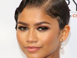 The right hairstyle can make a plain woman beautiful and a beautiful woman unforgettable.. 32 Wedding Hairstyle Ideas For Short Hair See Photos Allure