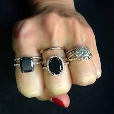 Channeling Carrie Bradshaw With These Black Diamond Engagement Rings Would You Eve Black Diamond Ring Engagement Black Diamond Engagement Black Engagement Ring