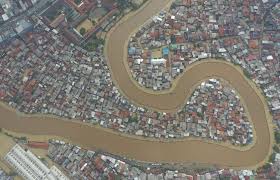 Terlepas alamat akses info yang sangat terbatas, satu buah gambar satelit yg diambil guna luruh 10 november 2016 memperlihatkan luasnya. Peta Banjir Jakarta 2020