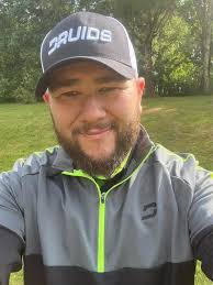 Looking for a gardener to trim back 2 hedgerows, sweep front driveway and  quote for flowerbed removal please. (2 separate jobs) must have own tools.  Thank you in advance.