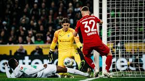 Remate rechazado de leroy sané (fc bayern münchen) remate con la izquierda desde fuera del área. Bundesliga Borussia Monchengladbach S Yann Sommer We Need A Perfect Day To Beat Bayern Munich