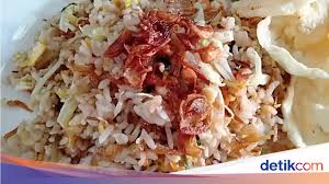 Penggaraman ikan bertujuan agar ikan awet dan tidak cepat busuk. Nasi Goreng Kambing Berita Nasi Goreng Kambing
