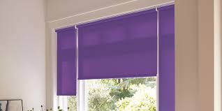 C'est un store qui s'adaptera parfaitement à une baie vitrée dans une chambre. Decouvrez Des Stores Sur Mesure Adaptes A Votre Style D Interieur