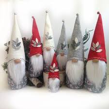 Wichtel Basteln Leichte Anleitungen Und Originelle Ideen Fur Last Minute Weihnachtsdeko Wichtel Basteln Weihnachtsdeko Basteln Gebastelte Weihnachtsdekoration