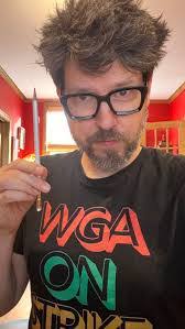 Chris Loudon's Instagram, Twitter & Facebook