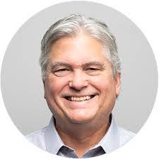 Pat Knott's Instagram, Twitter & Facebook