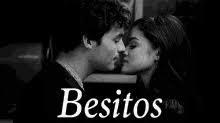 Si te pones triste al recordar momentos felices, es porque en este preciso momento tu vida es un desastre; Besos Amor Gifs Tenor