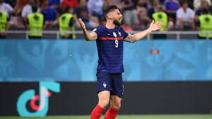 La joie des bleus en images. Bleus La Liste De Deschamps Giroud Absent Theo Hernandez Tchouameni Veretout Et Diaby Convoques Eurosport