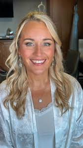 Happy Friday 🤍, Although I love a full glam, why settle for heavy when you  can have a polished elegant glam. Soft glam makeup enhances natural  beauty-never masks it. 💍, The kind of makeup you and your ...