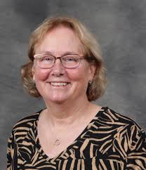 Mary Handley's Instagram, Twitter & Facebook