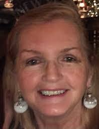 Eva Salamon's Instagram, Twitter & Facebook