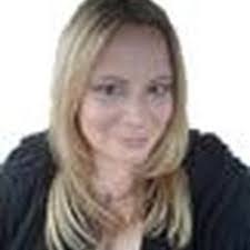 Lisa Bosco's Instagram, Twitter & Facebook