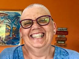 Trauer um den beliebten moderator 33 bilder 23.07.2021. Krebspatientin Chrigi Blauer Personlicher Nachruf Fur Philipp Mickenbecker Www Jesus Ch