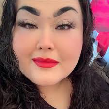 A woman's video exposing her man for not paying bills for a whole decade  has gone viral! Her caption—“Ladies, please never let a man live with  you”—has her comment section in shambles!