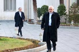 ظریف:عافیت‌طلبی یعنی برای حفظ جایگاه خود نگذاری مشکل کشور حل شود؛ خُنک آن قماربازی که بباخت..../نگران آن روزی باشید که قرار است....