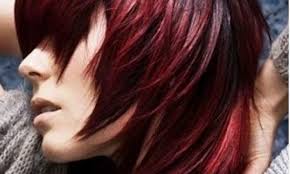 Carré plongeant tye and dye rouge | coupe carré plongeant long carré plongeant coupe carré plongeant. Le Ombre Hair Rouge Proche Du Tie And Dye 33 Modeles De Coloration Ombre Hair Rouge Cerise