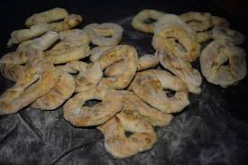 4 Gunde Hazirlanan Ve 2 Yil Boyunca Bozulmayan Giresun Un Meshur Ekmegi Golit Yemek Com Yemek Tarifleri Yemek Beslenme