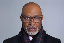 Boris Kodjoe, Minnie Driver & The 'Love Is Blind' Cast Join the Guest  Lineup