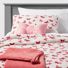 But with premium designs and materials, ashley furniture homestore makes it easy to find the perfect pieces that suit your home, your daughter and her unique style personality. Girls Bedroom Sets Target