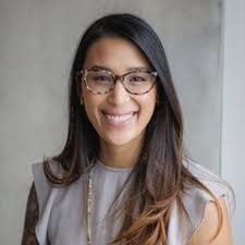 Christine Holcomb's Instagram, Twitter & Facebook