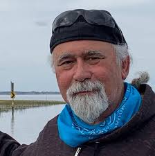 What are the good measurements for standard windows?