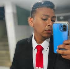 Gracias Brenda por la confianza! #Rinoplastía cerrada con #Umbrellatipgraft  en paciente que presentaba giba dorsal y punta caída. ✍Av. Arequipa 360,  Santa Beatriz