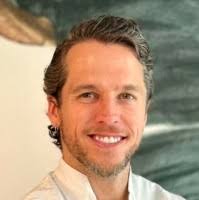 2900+ "Tucci" profiles