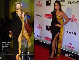 Katrina Kaif In Jean Paul Gaultier Couture - Filmfare Glamour & Style  Awards 2017 - Red Carpet Fashion Awards