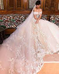 Dreamy Romantic Wedding Dresses You Ll Fall In Love Wedding Dresses Wedding Dresses Romantic Princess Wedding Dresses